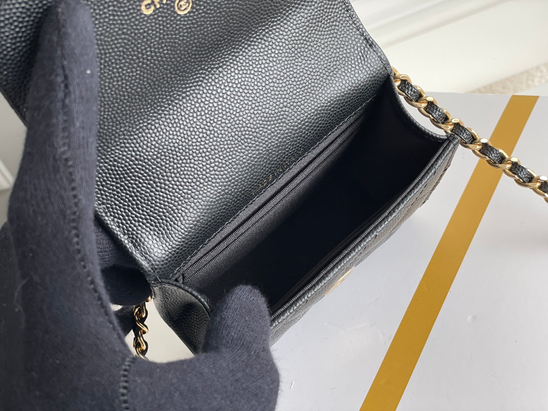 Chanel - Luxury Bag - CHL - 452