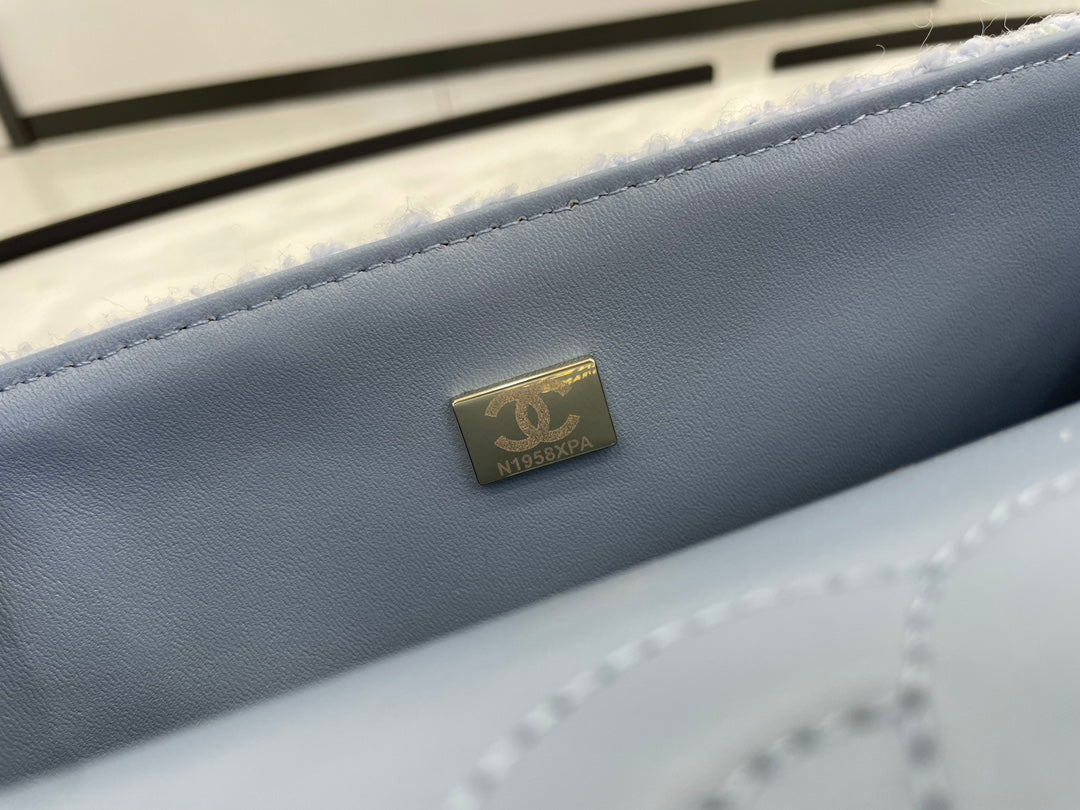 Chanel - Luxury Bag - CHL - 373