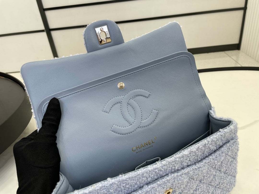 Chanel - Luxury Bag - CHL - 373