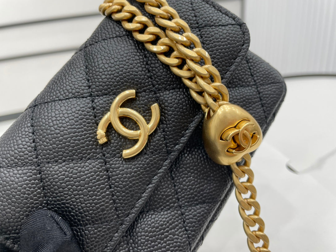 Chanel - Luxury Bag - CHL - 335