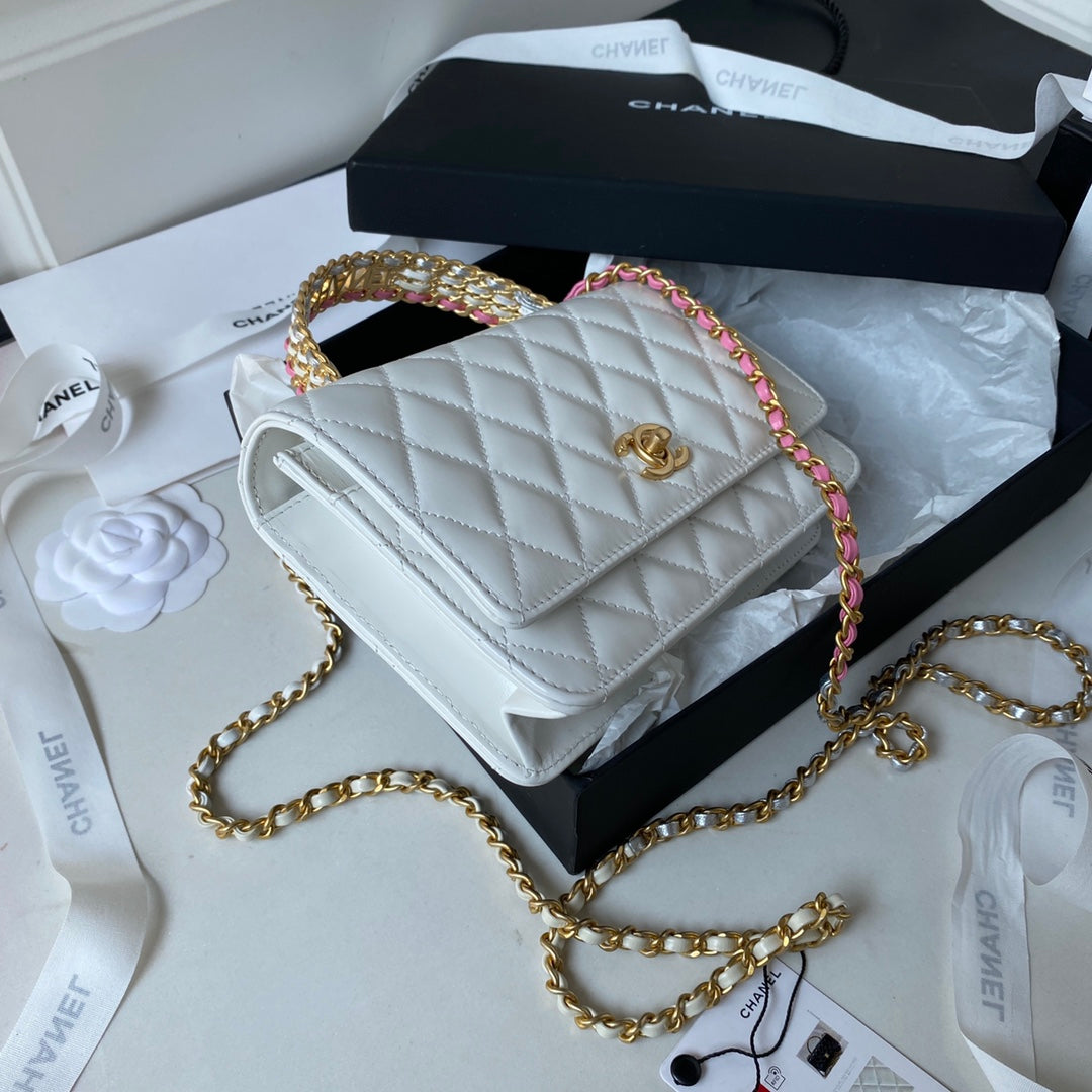 Chanel - Luxury Bag - CHL - 330