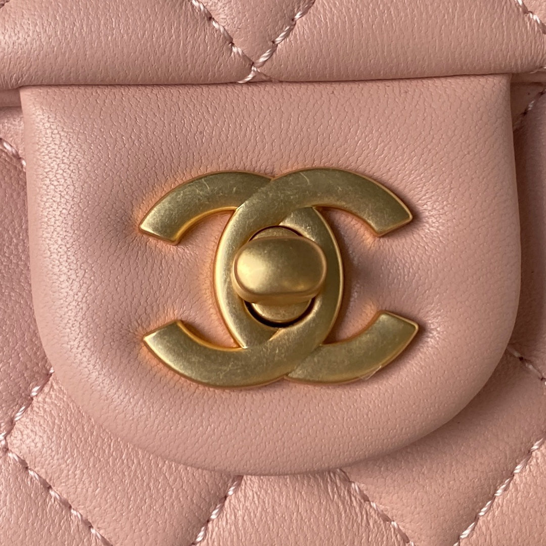 Chanel - Luxury Bag - CHL - 262