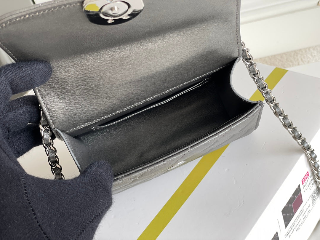 Chanel - Luxury Bag - CHL - 258