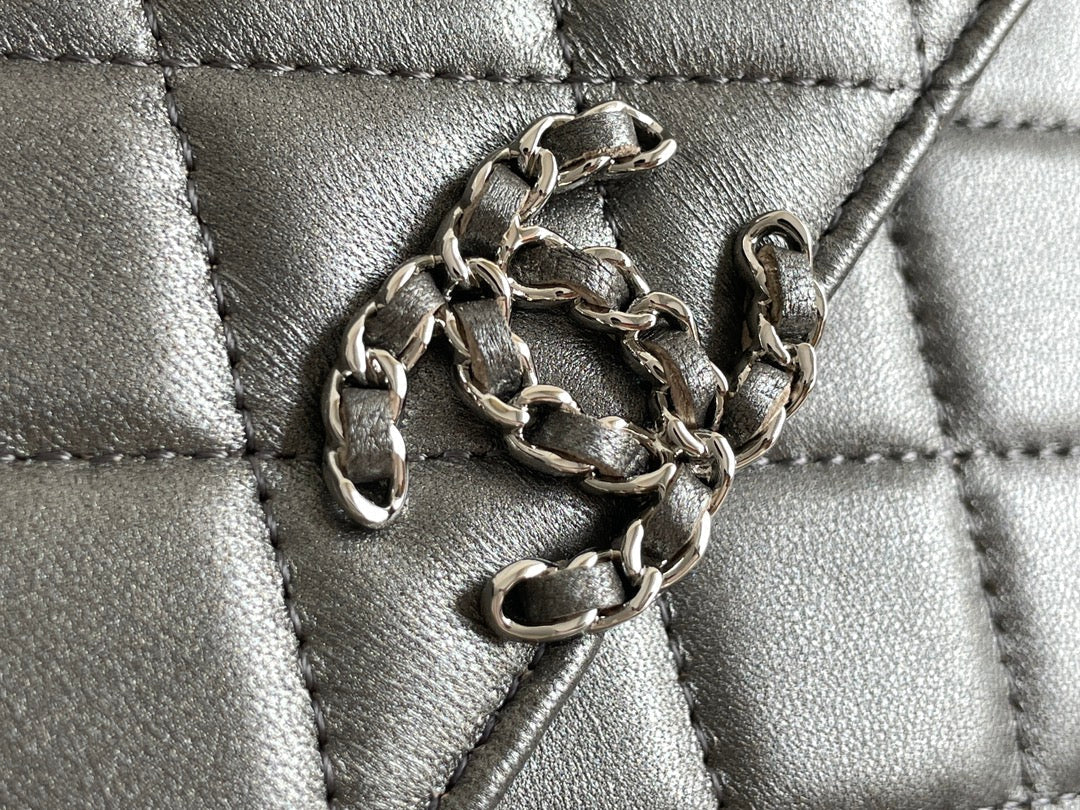 Chanel - Luxury Bag - CHL - 258
