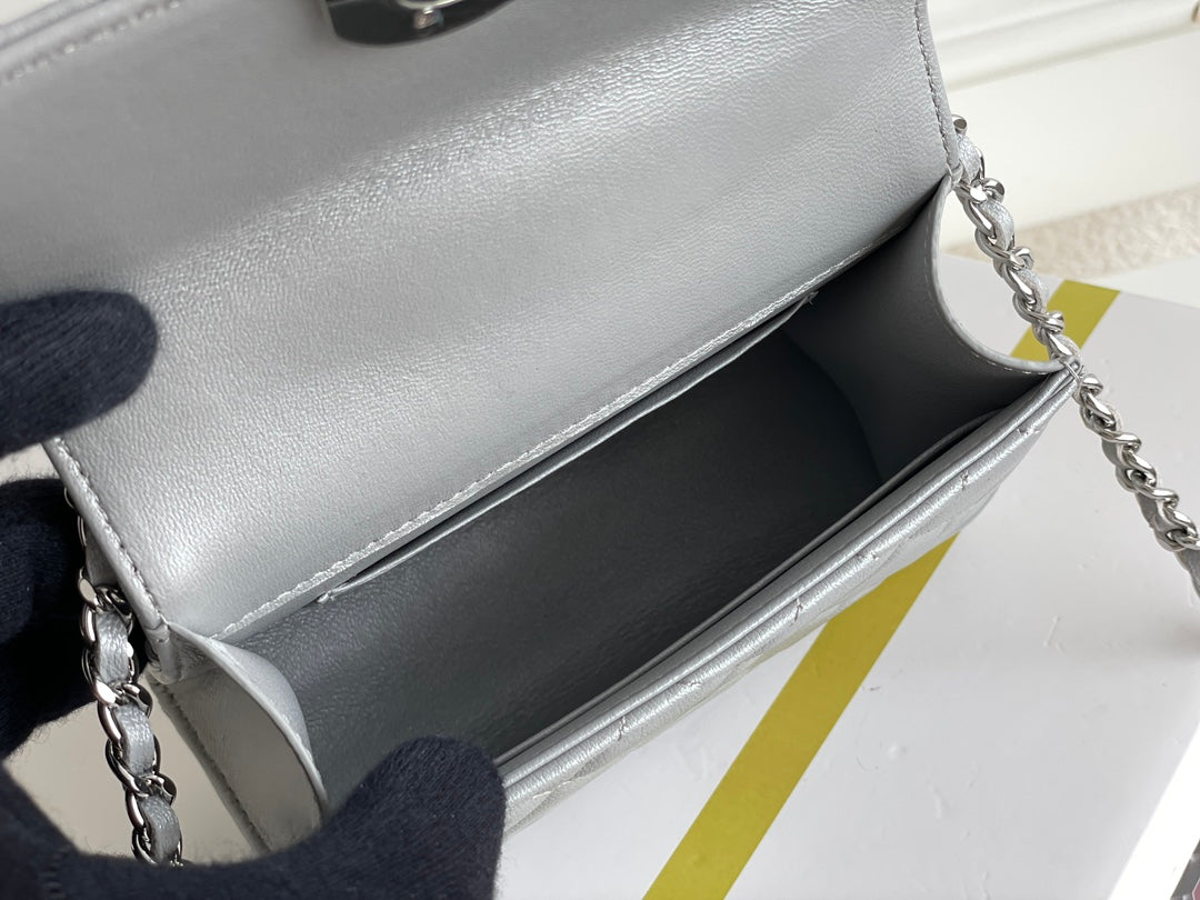 Chanel - Luxury Bag - CHL - 260
