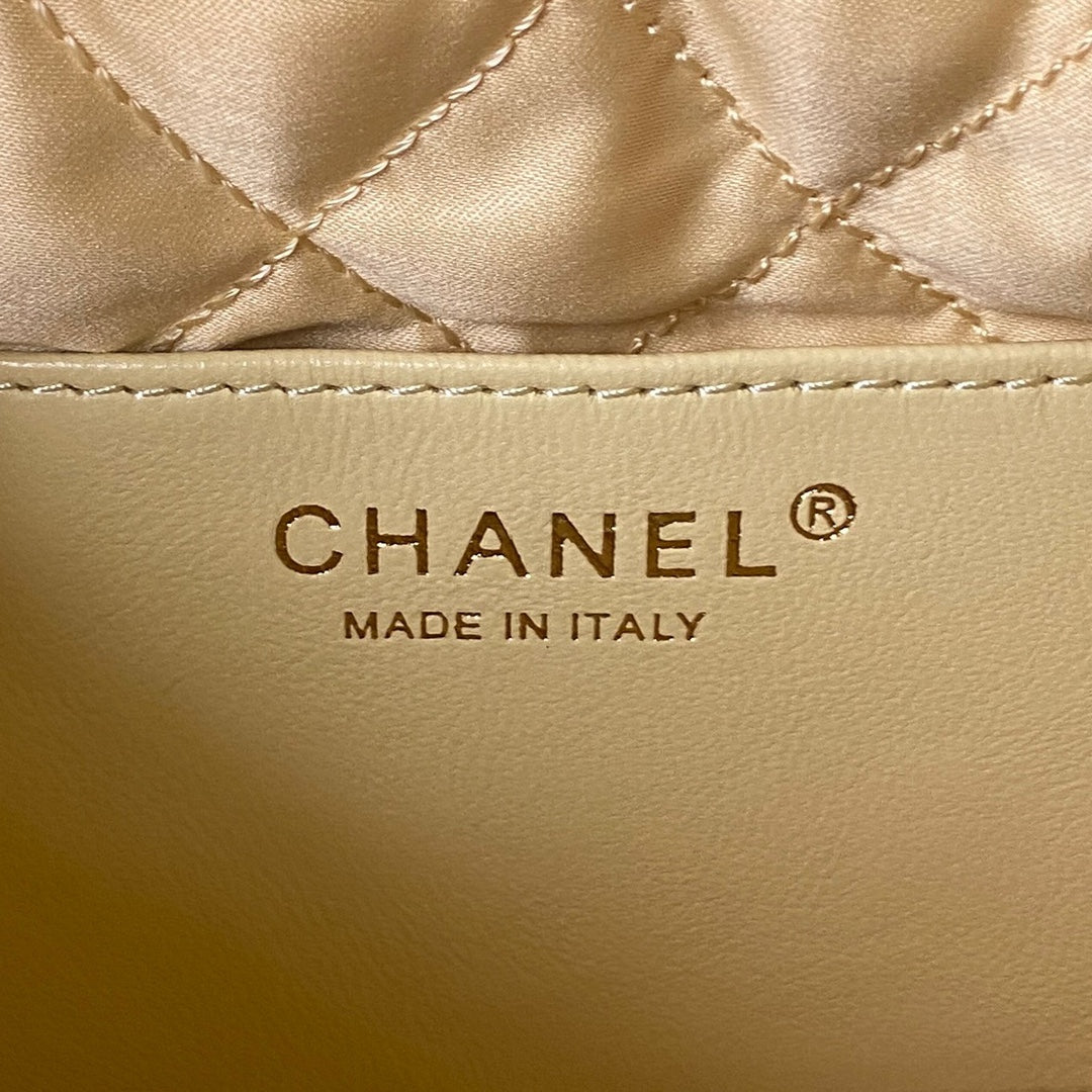 Chanel - Luxury Bag - CHL - 252