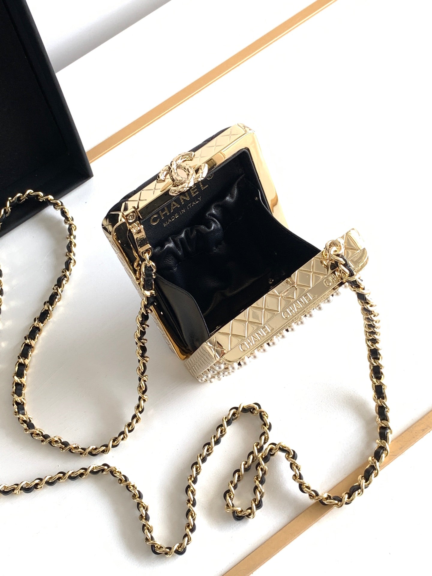 Chanel - Luxury Bag - CHL - 166