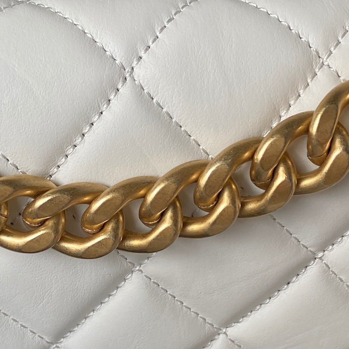 Chanel - Luxury Bag - CHL - 239