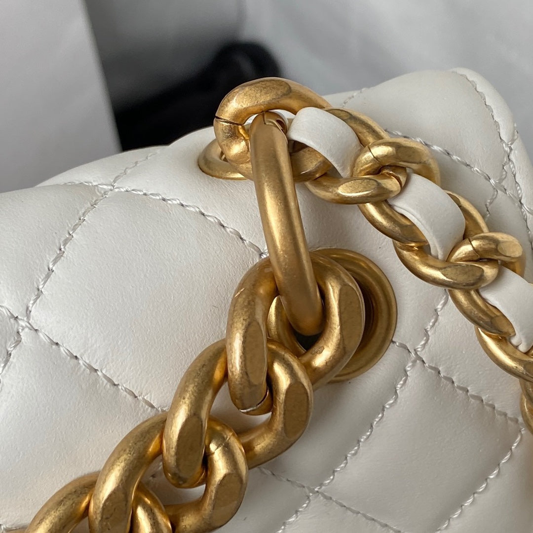 Chanel - Luxury Bag - CHL - 235