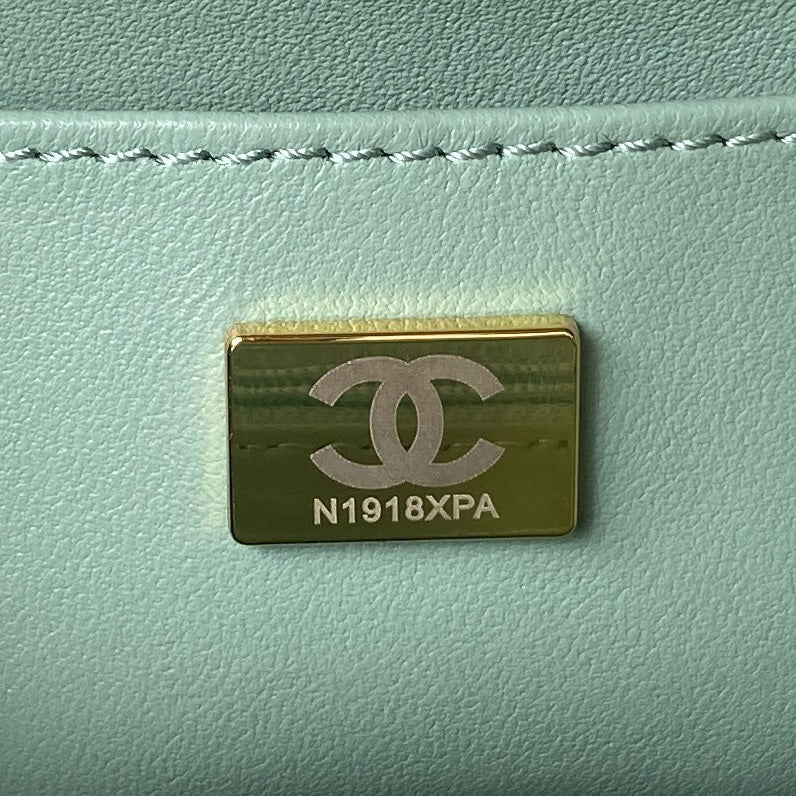Chanel - Luxury Bag - CHL - 226