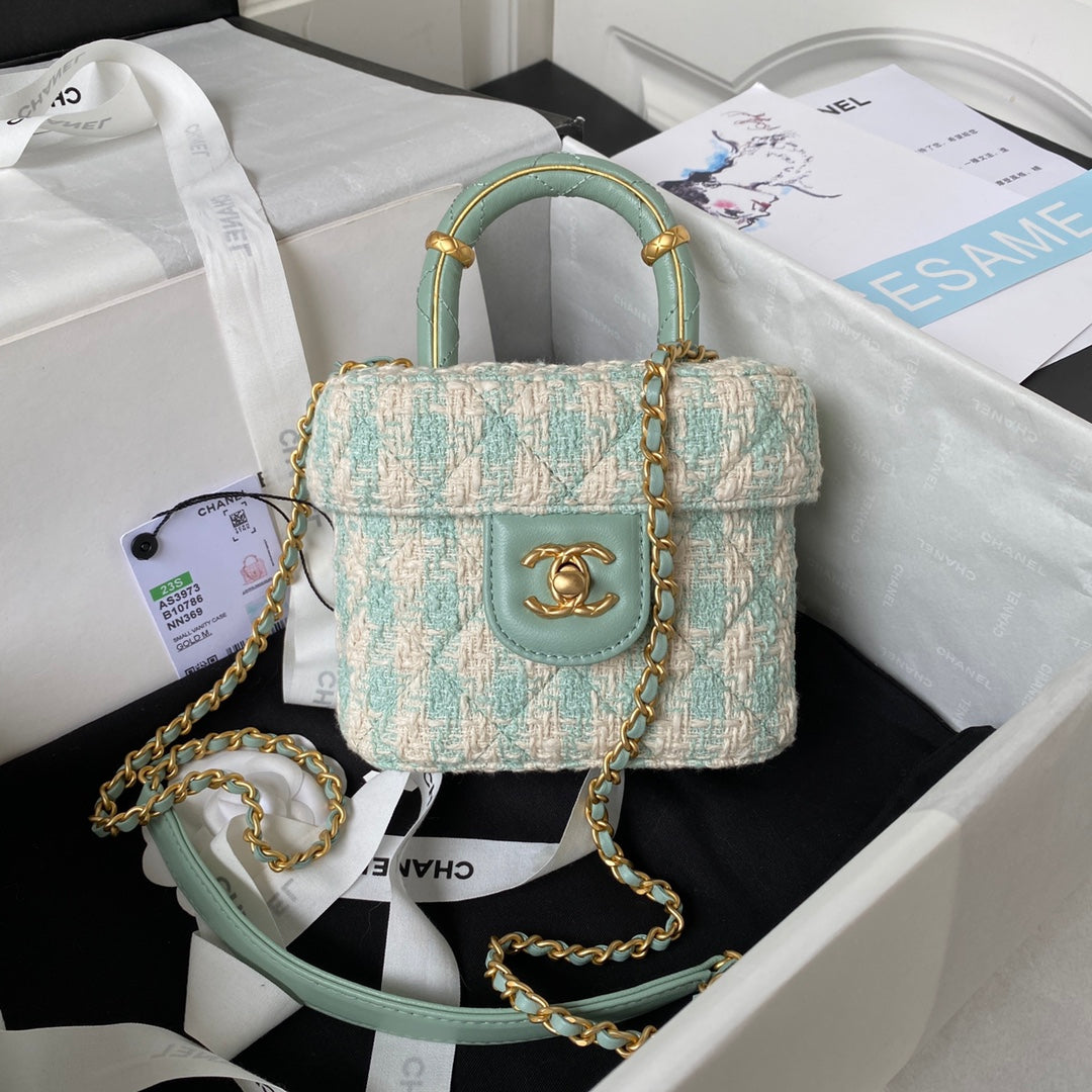 Chanel - Luxury Bag - CHL - 226