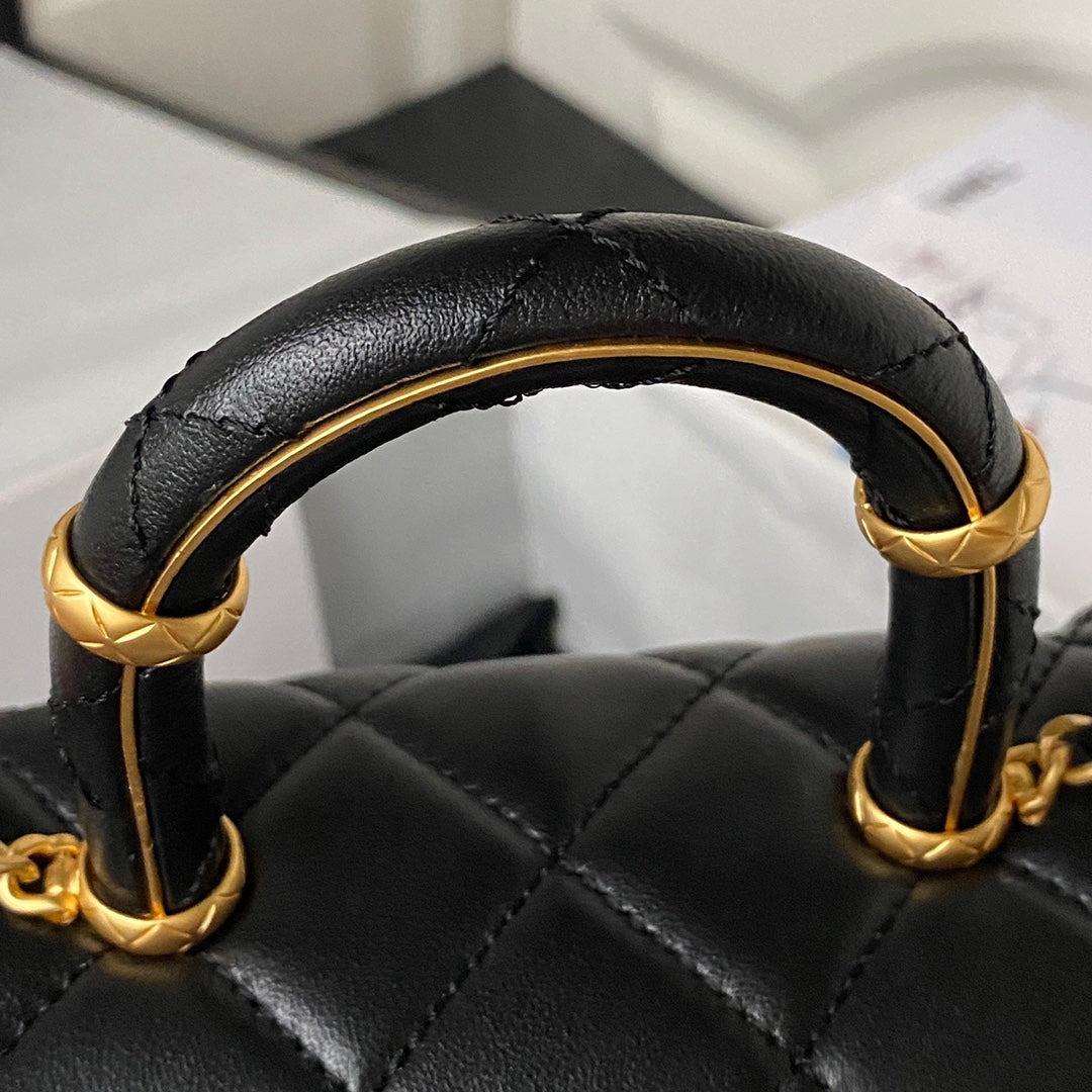 Chanel - Luxury Bag - CHL - 220