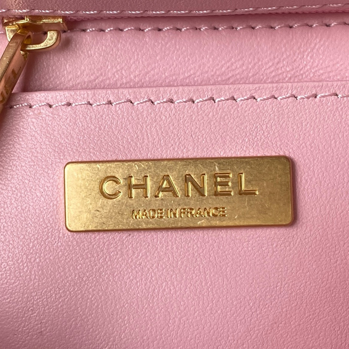 Chanel - Luxury Bag - CHL - 214