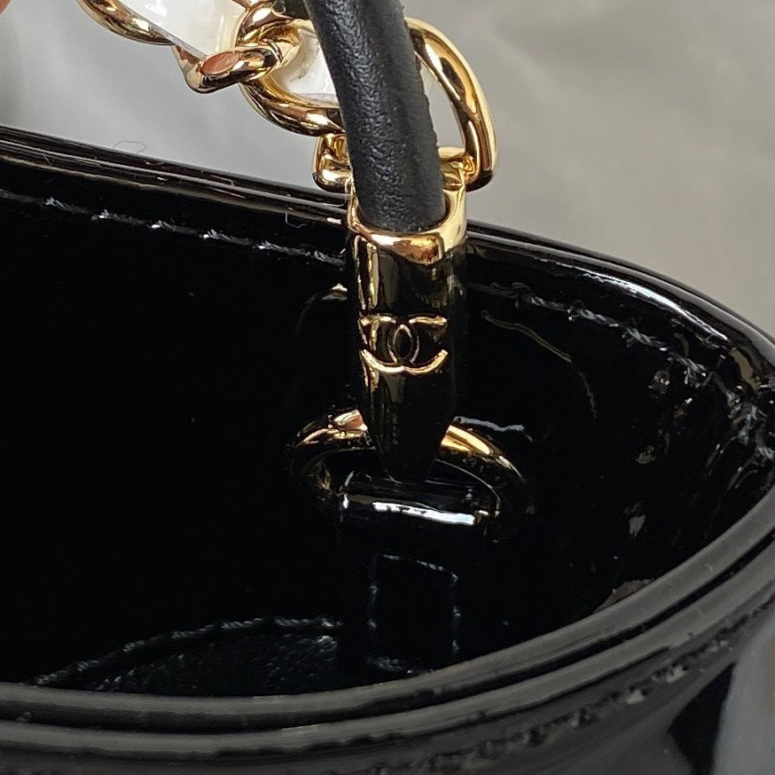 Chanel - Luxury Bag - CHL - 177