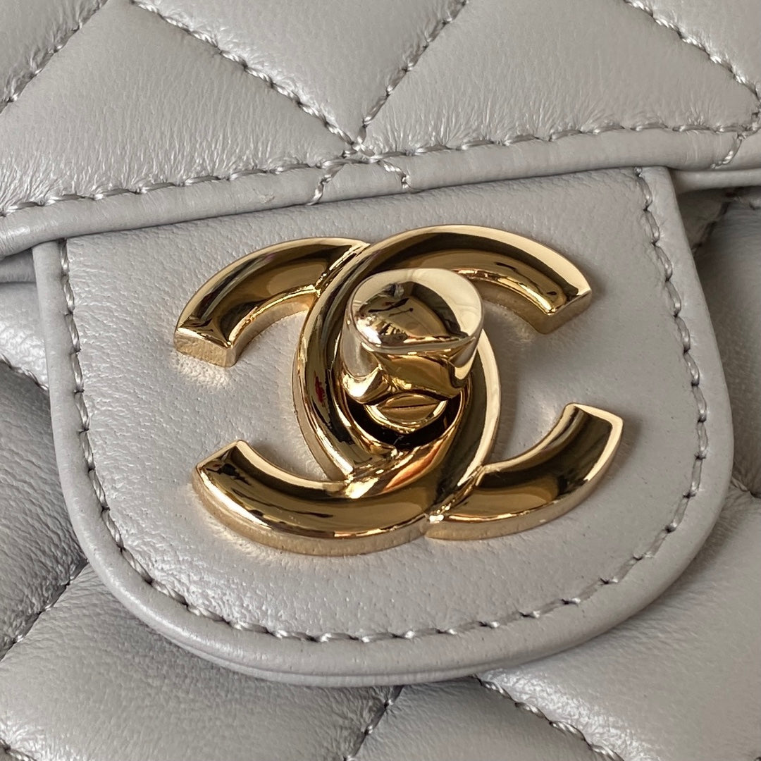 Chanel - Luxury Bag - CHL - 121