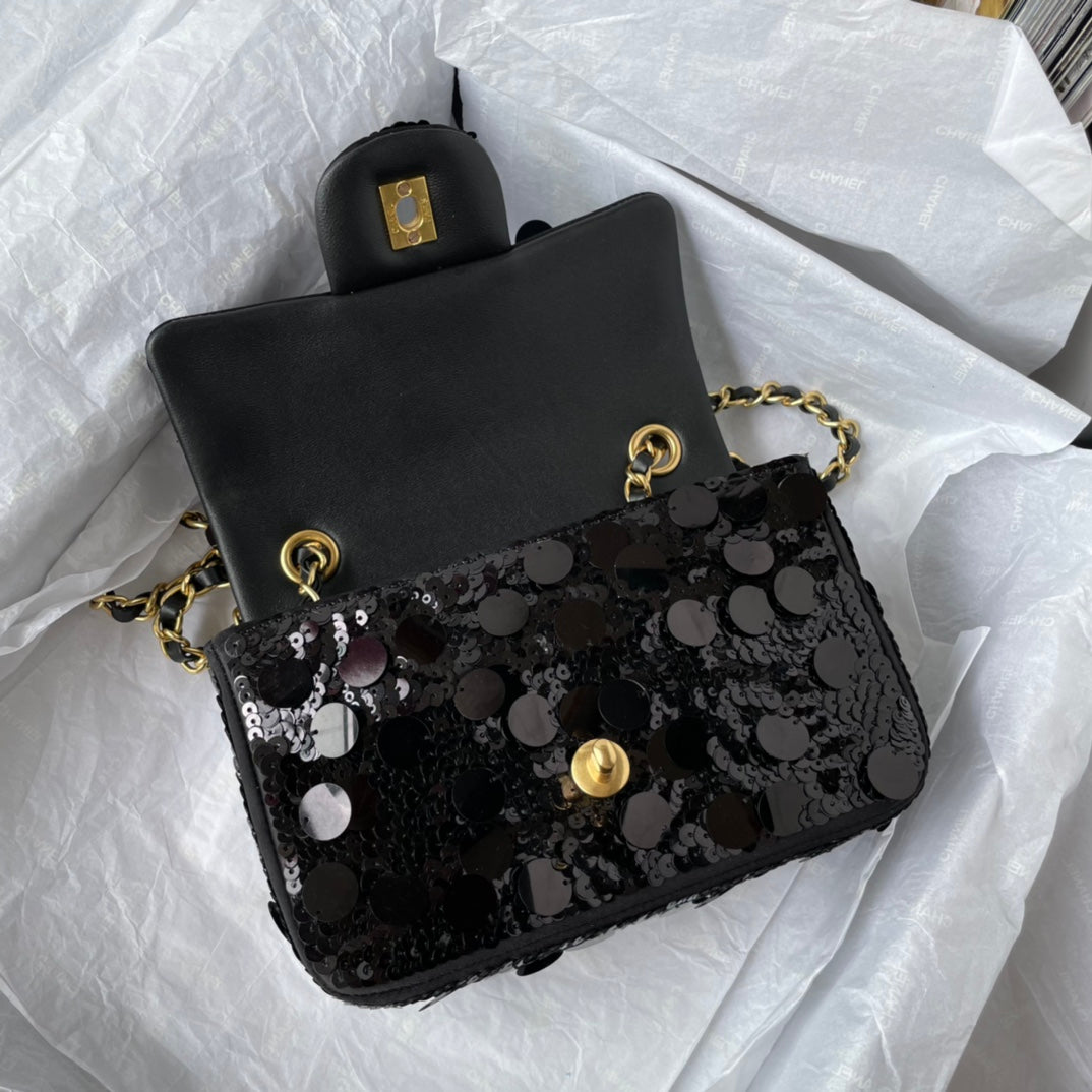 Chanel - Luxury Bag - CHL - 049