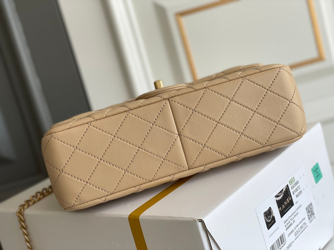 Chanel - Luxury Bag - CHL - 065