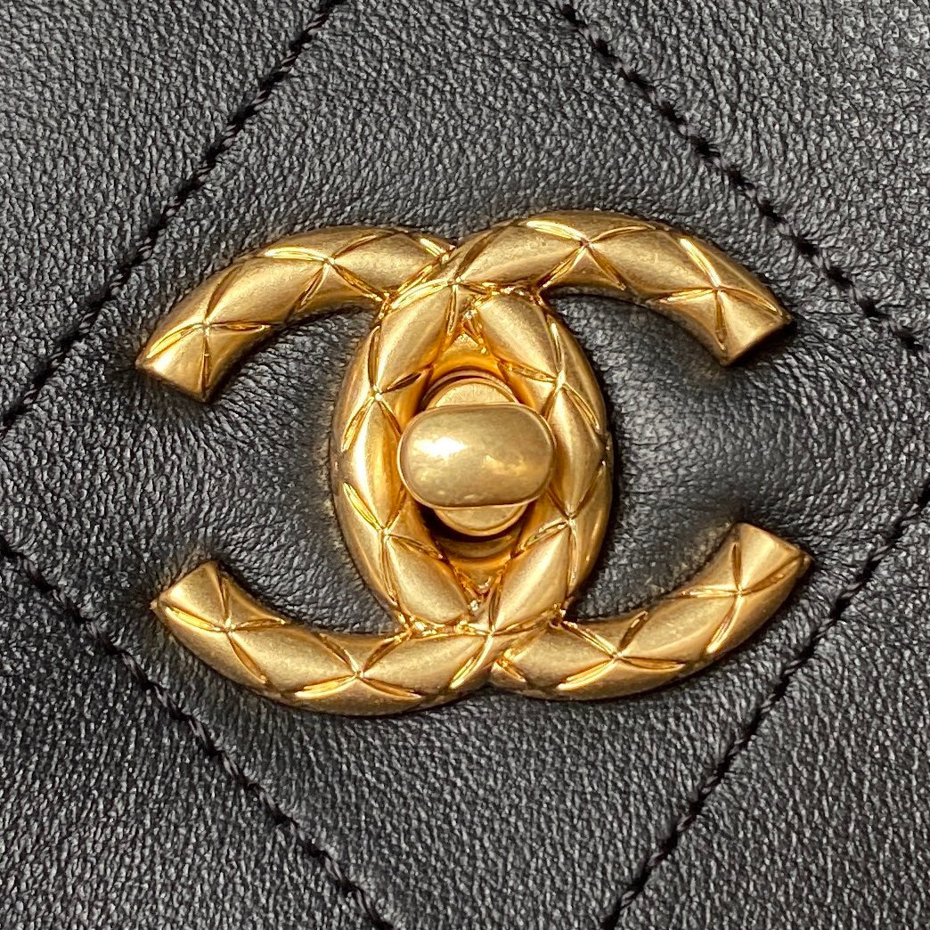 Chanel - Luxury Bag - CHL - 052