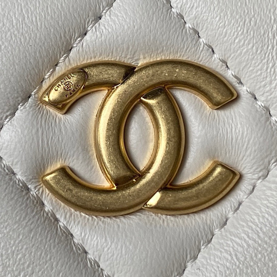 Chanel - Luxury Bag - CHL - 022