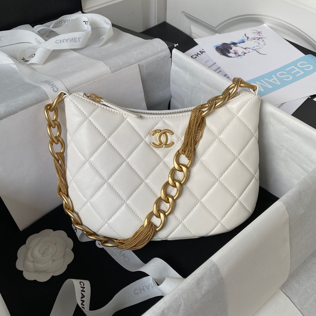 Chanel - Luxury Bag - CHL - 022