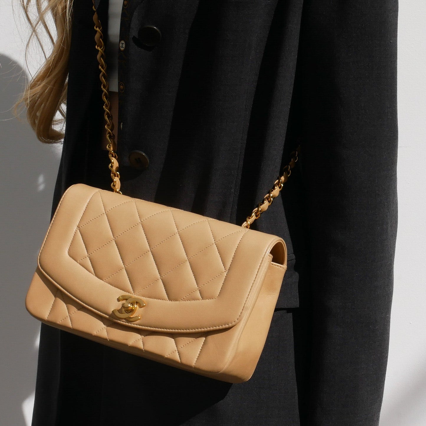 CHANEL  Beige Lambskin Diana Small