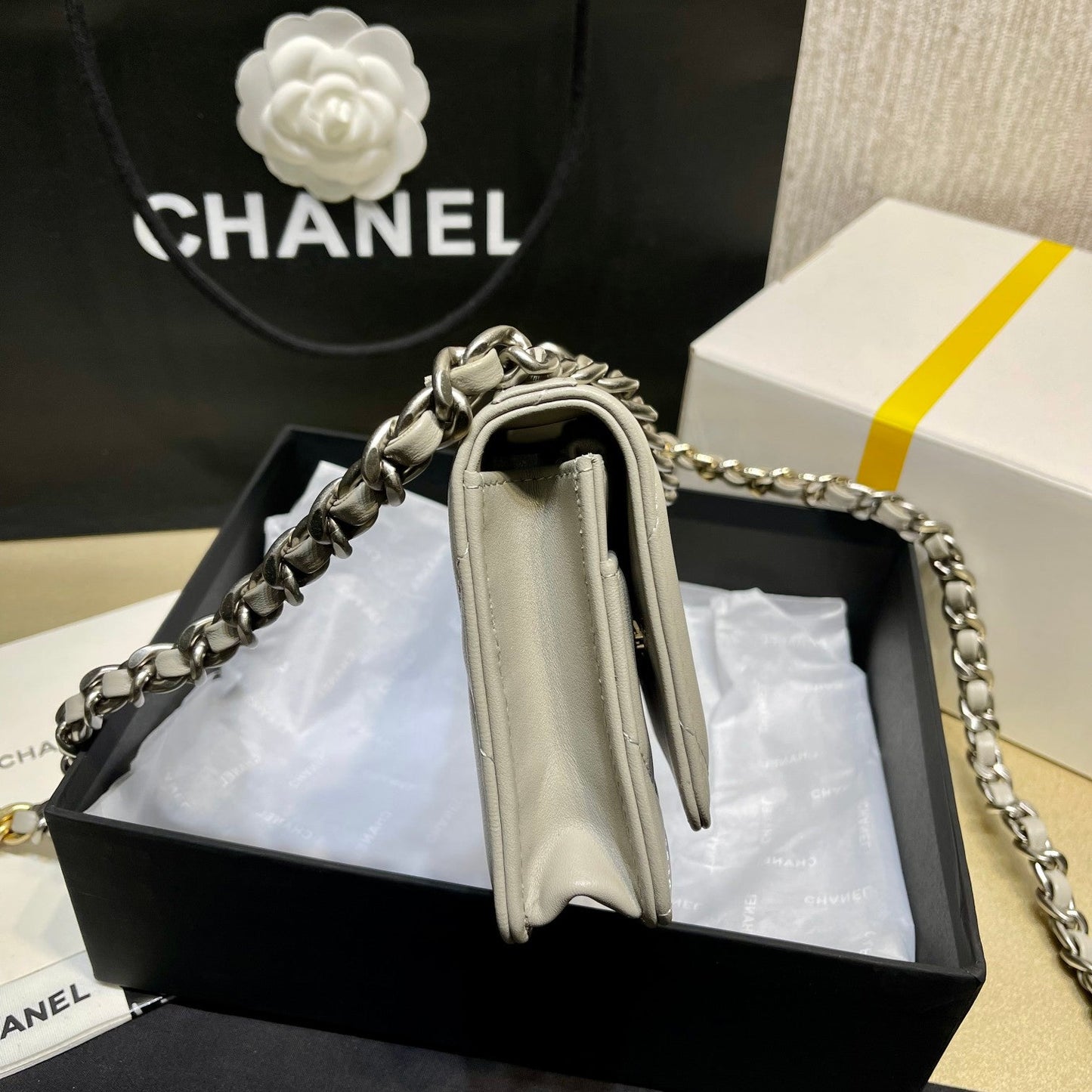 Chanel - Luxury Bag - CHL - 726