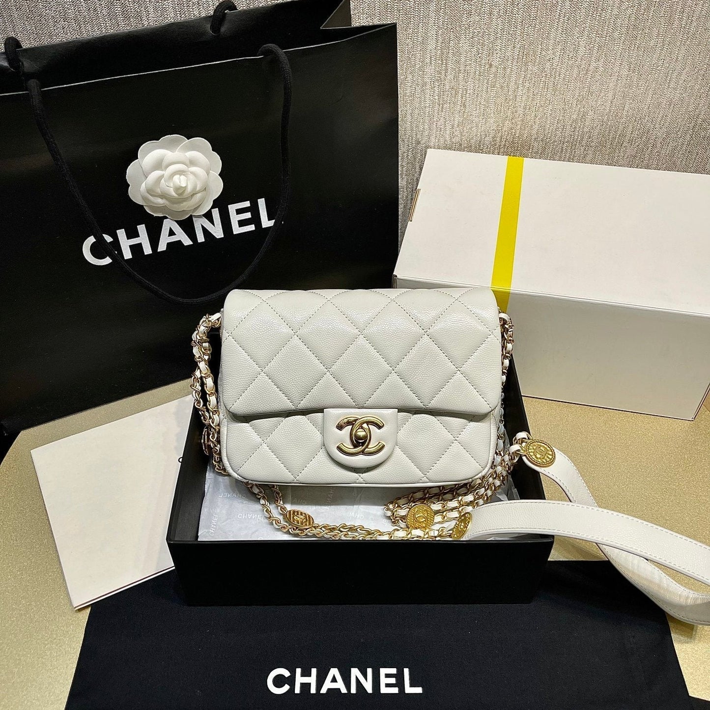 Chanel - Luxury Bag - CHL - 730