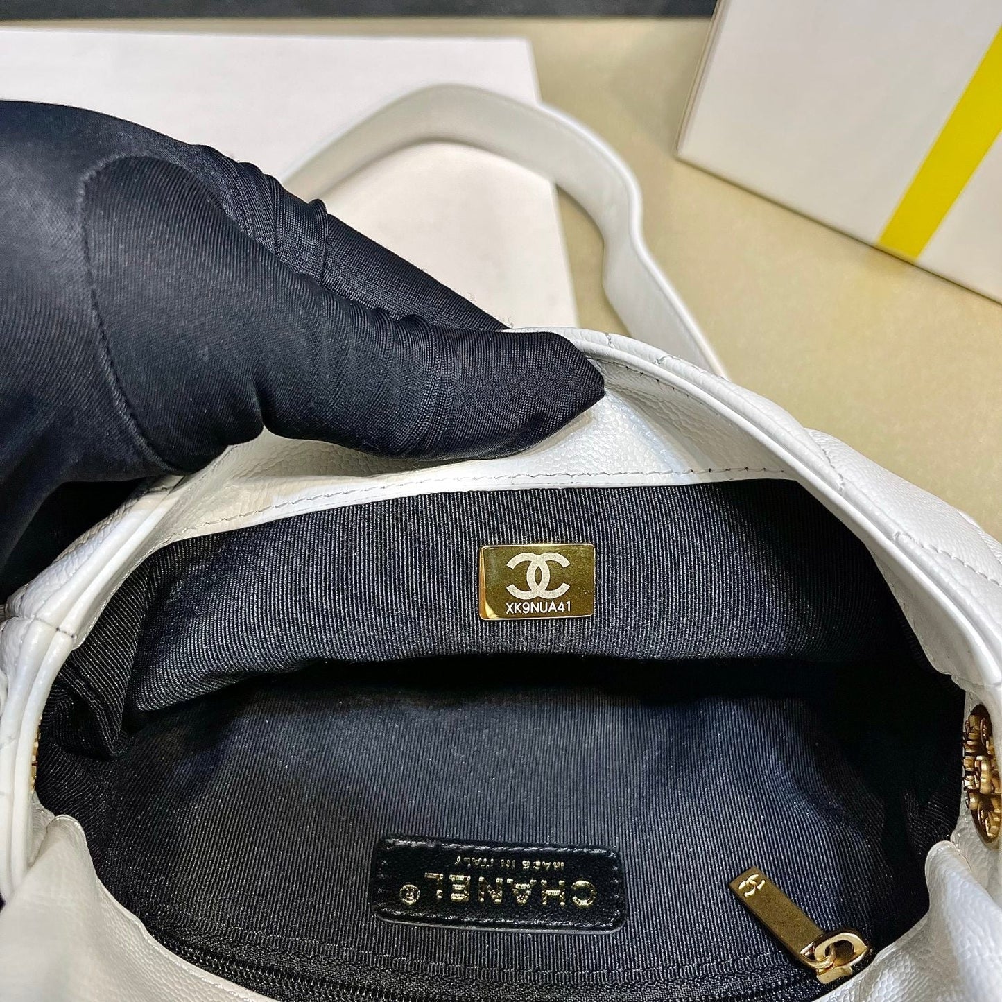 Chanel - Luxury Bag - CHL - 730