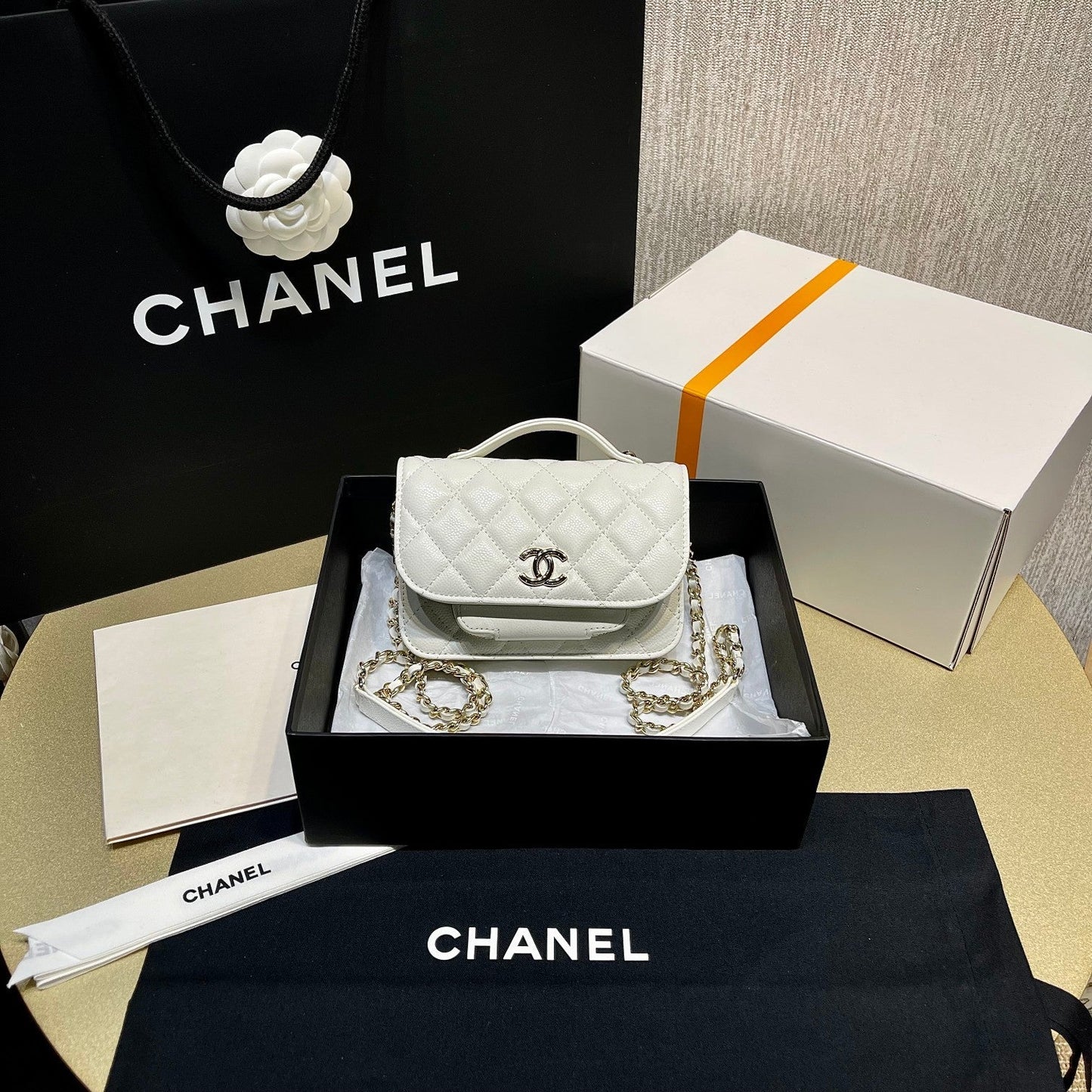 Chanel - Luxury Bag - CHL - 723