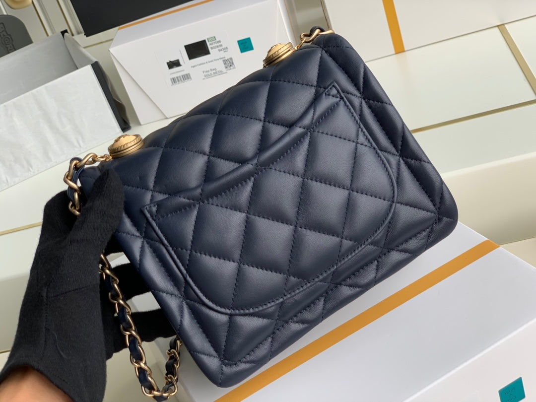 Chanel - Luxury Bag - CHL - 813