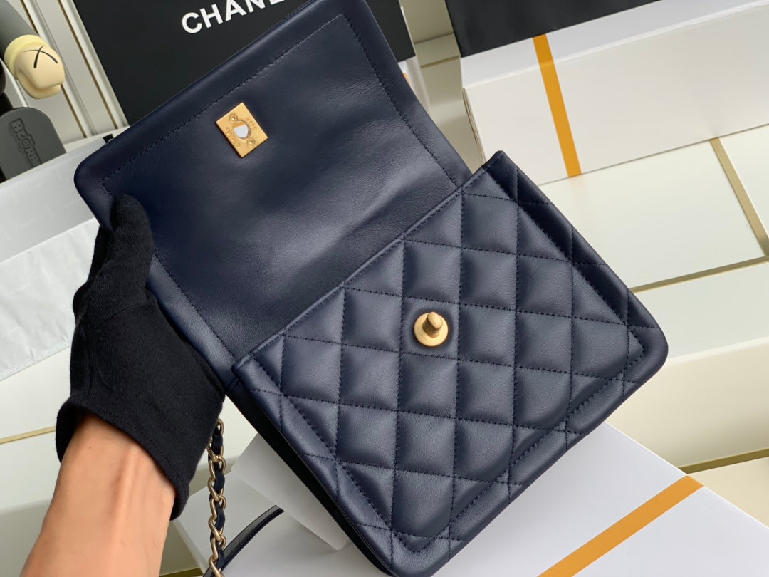 Chanel - Luxury Bag - CHL - 813