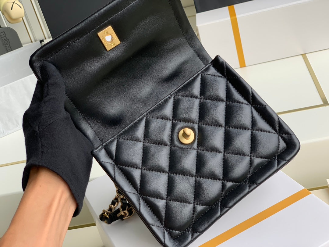 Chanel - Luxury Bag - CHL - 809