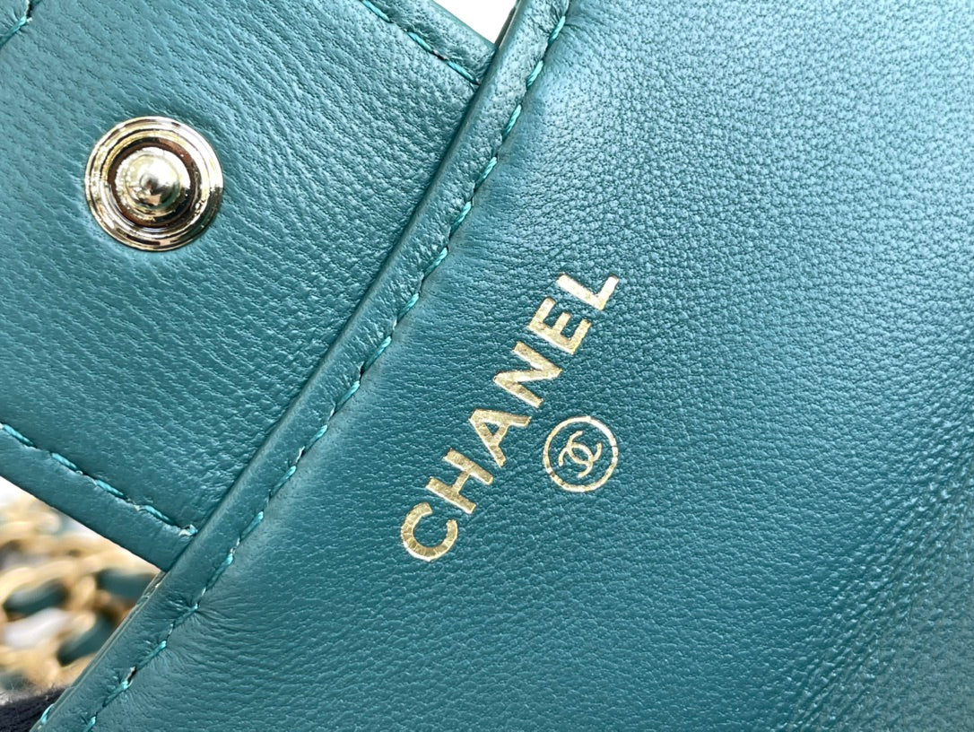Chanel - Luxury Bag - CHL - 1220
