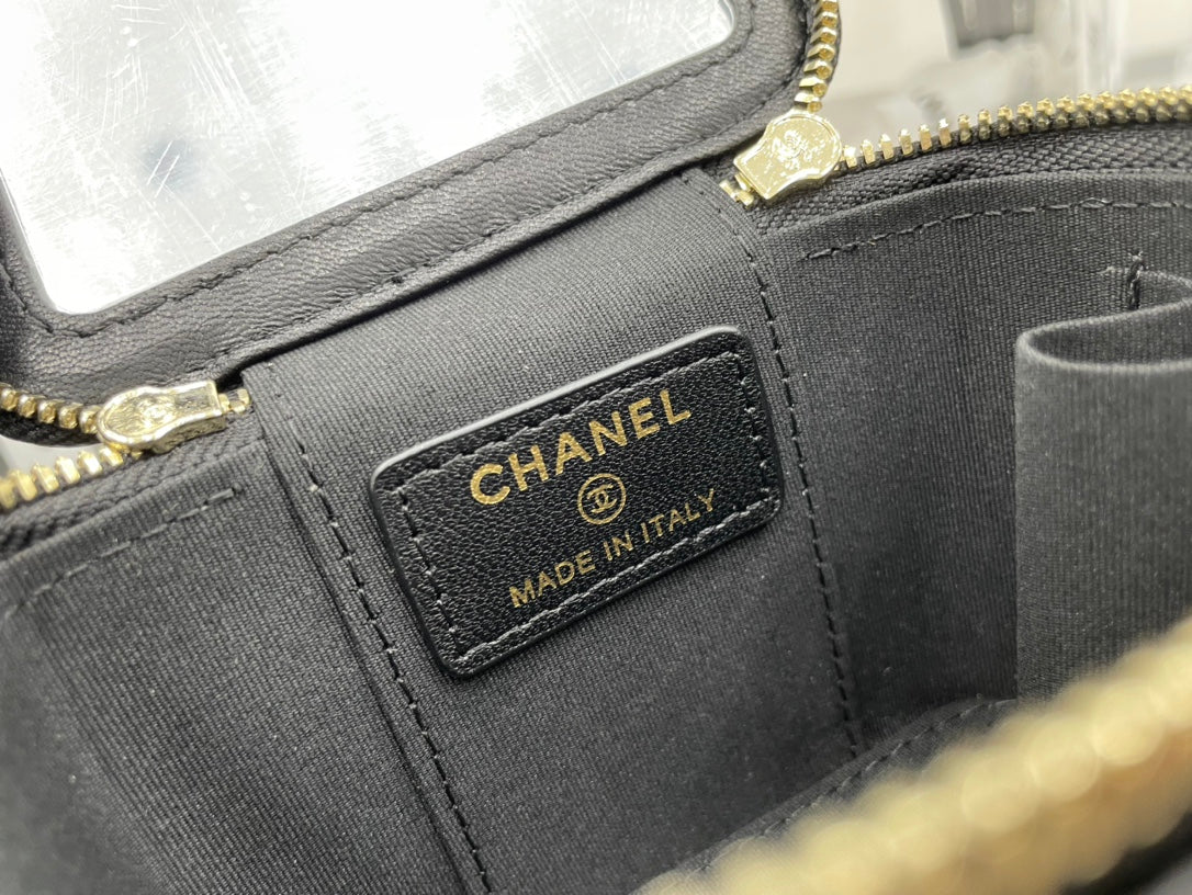 Chanel - Luxury Bag - CHL - 1085