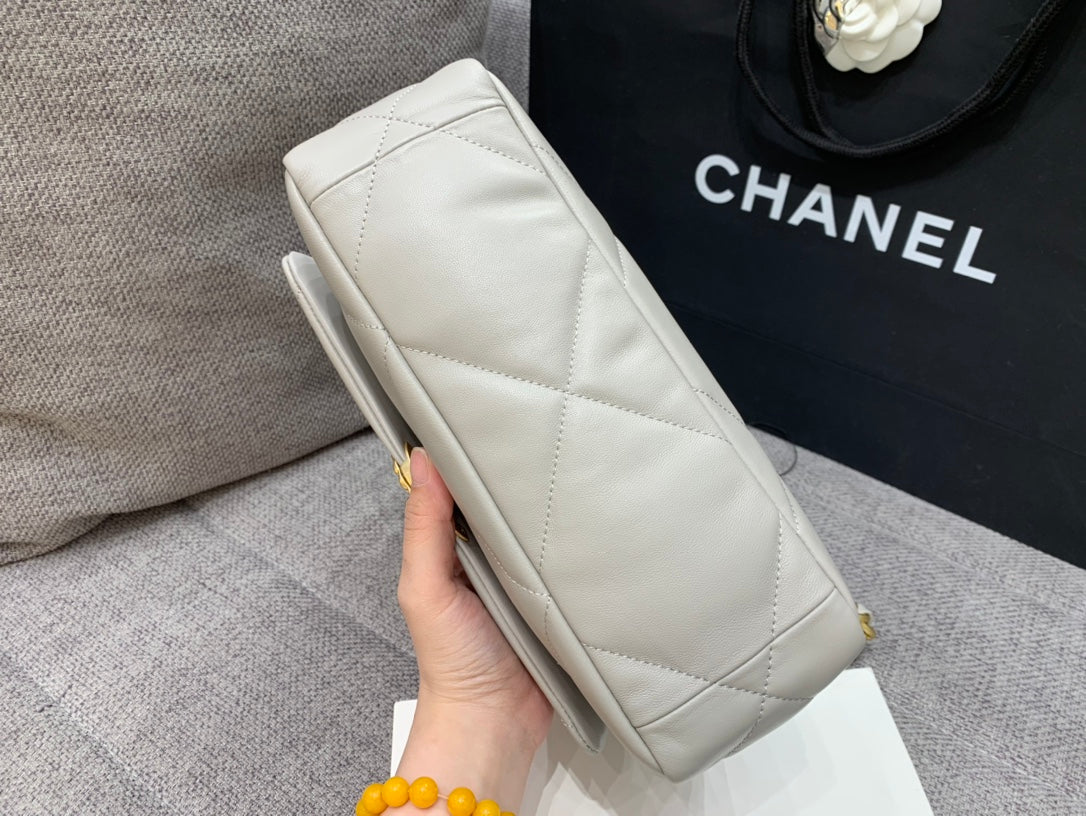 Chanel - Luxury Bag - CHL - 1011