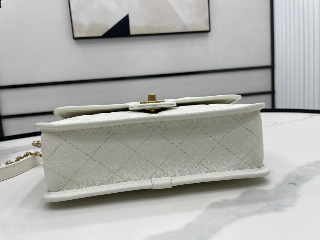 Chanel - Luxury Bag - CHL - 662