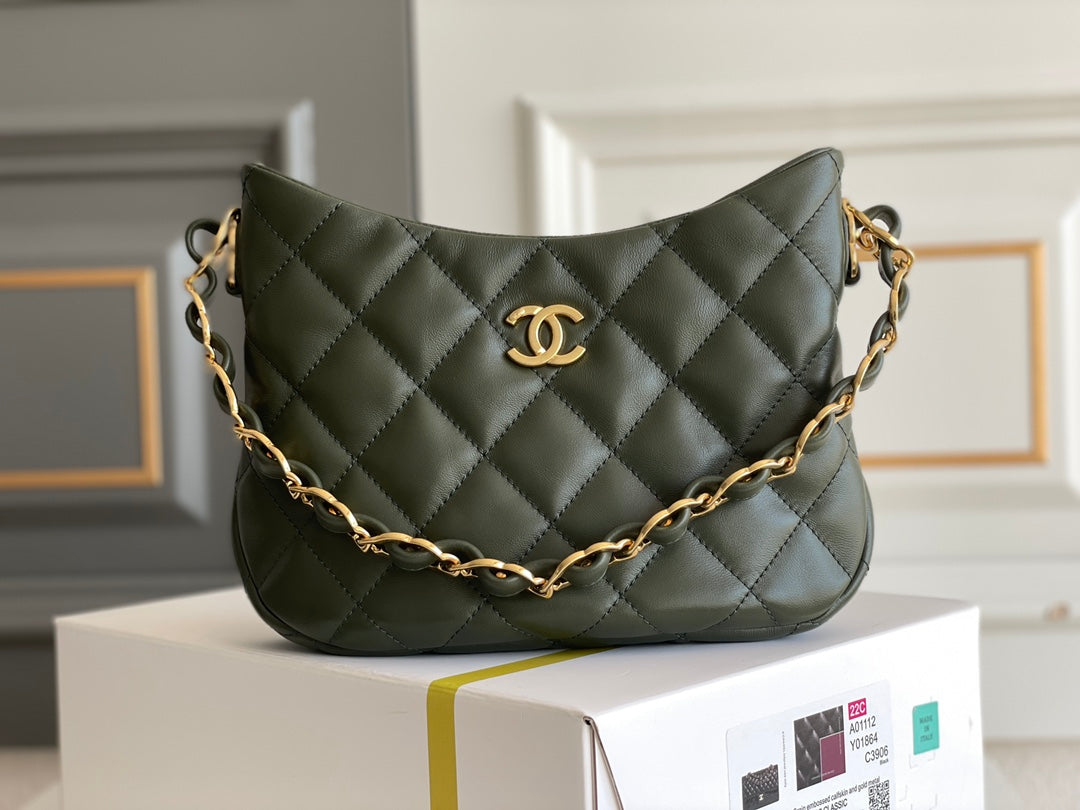 Chanel - Luxury Bag - CHL - 585