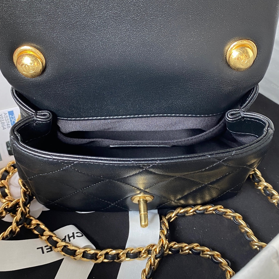 Chanel - Luxury Bag - CHL - 380