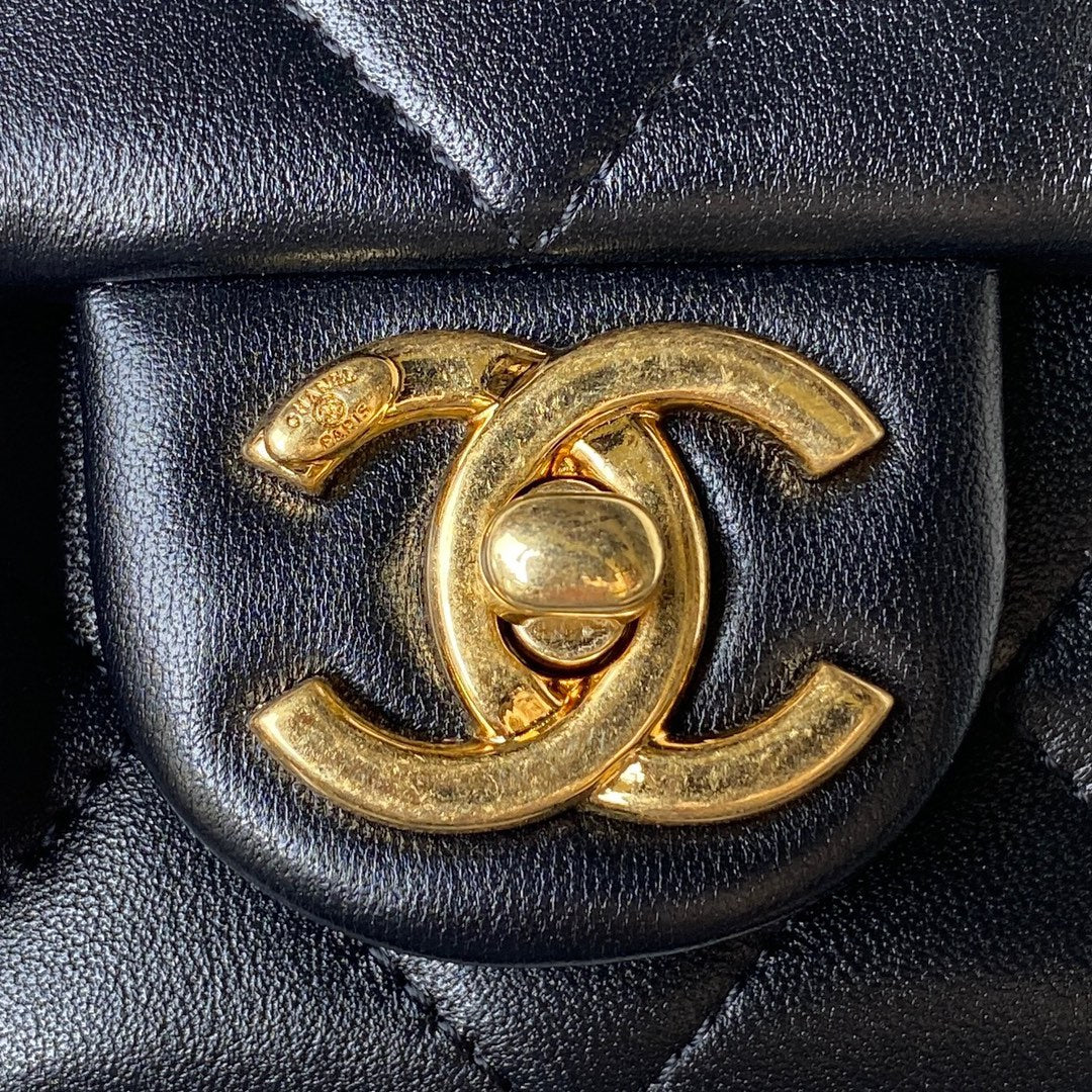 Chanel - Luxury Bag - CHL - 380