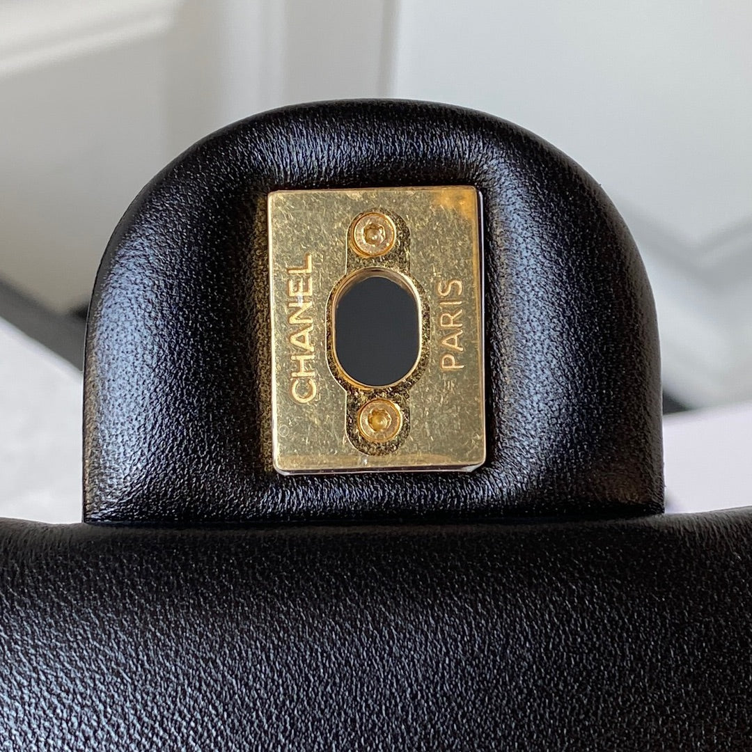 Chanel - Luxury Bag - CHL - 380