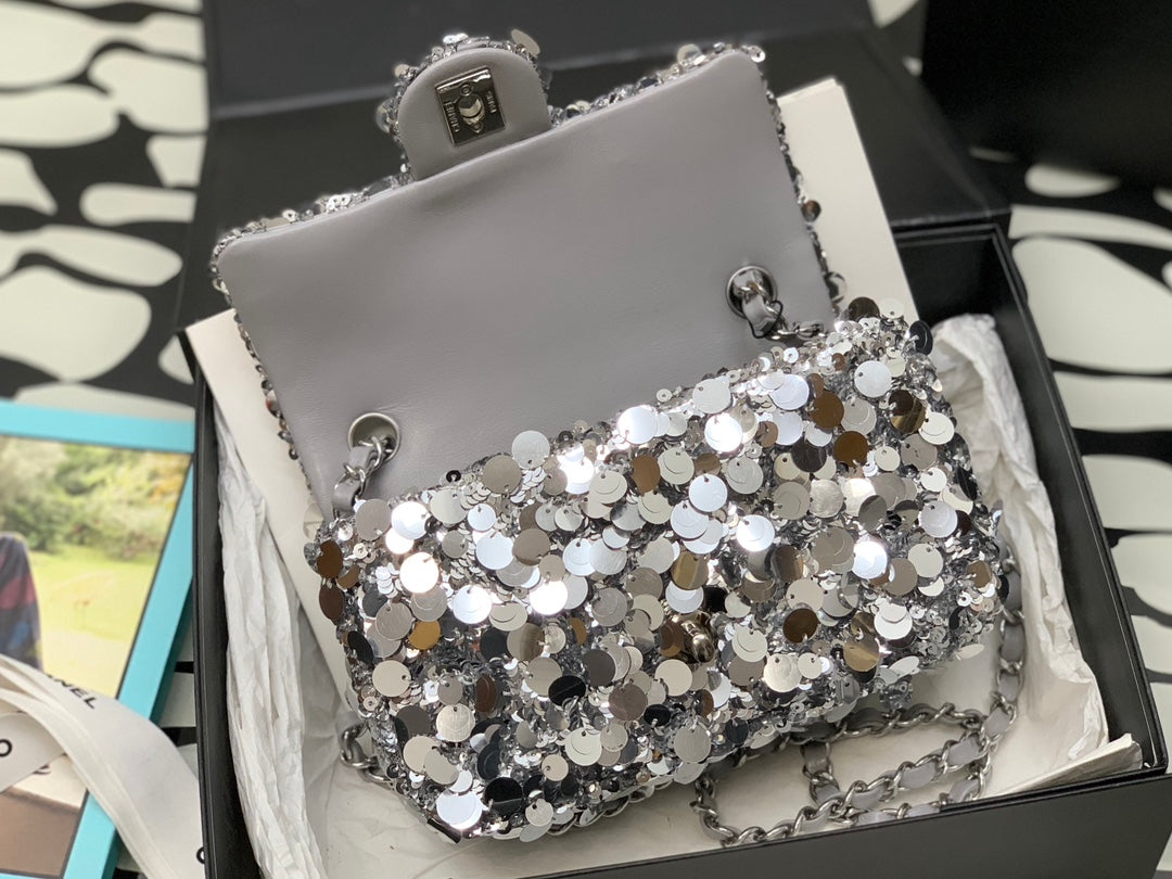 Chanel - Luxury Bag - CHL - 334