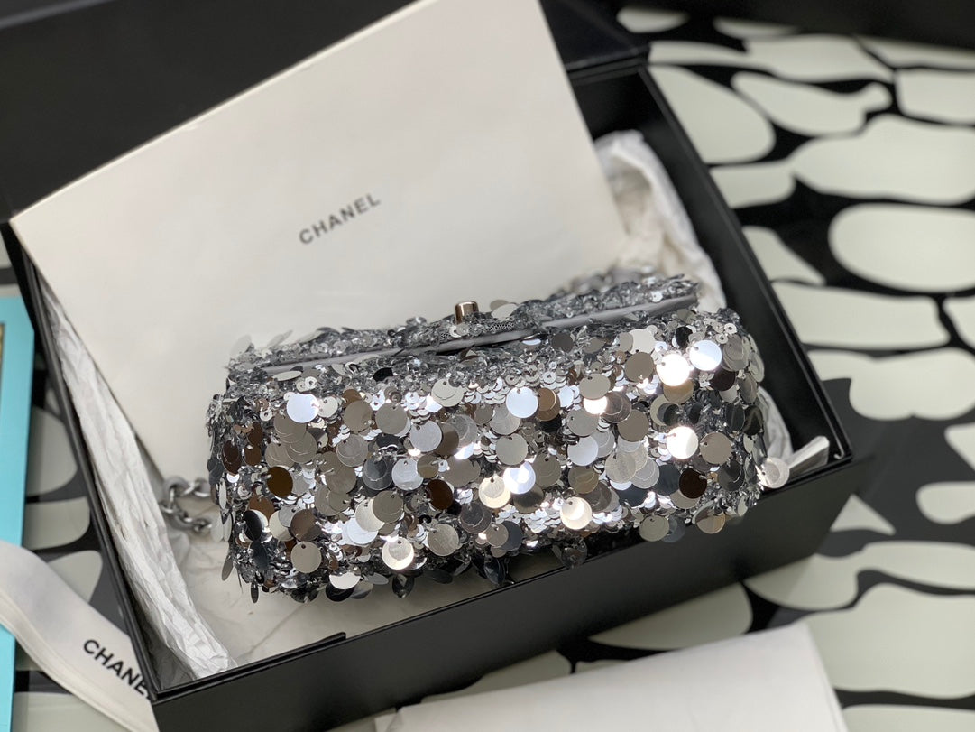 Chanel - Luxury Bag - CHL - 334