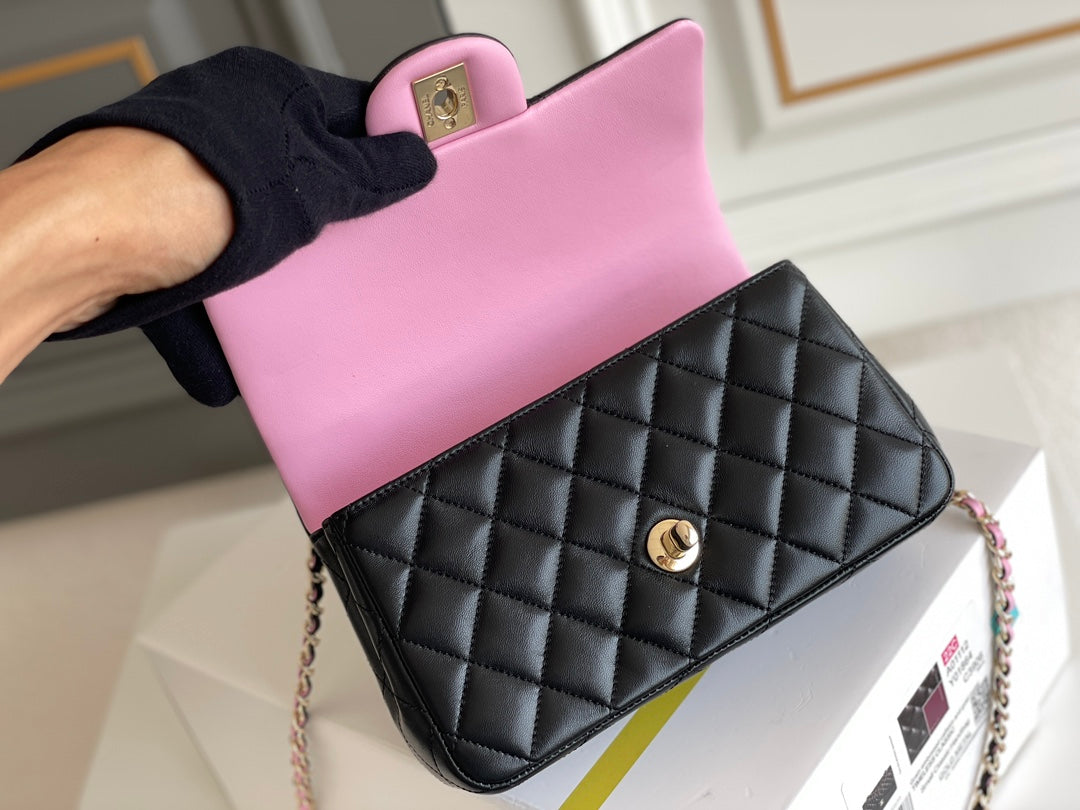 Chanel - Luxury Bag - CHL - 253