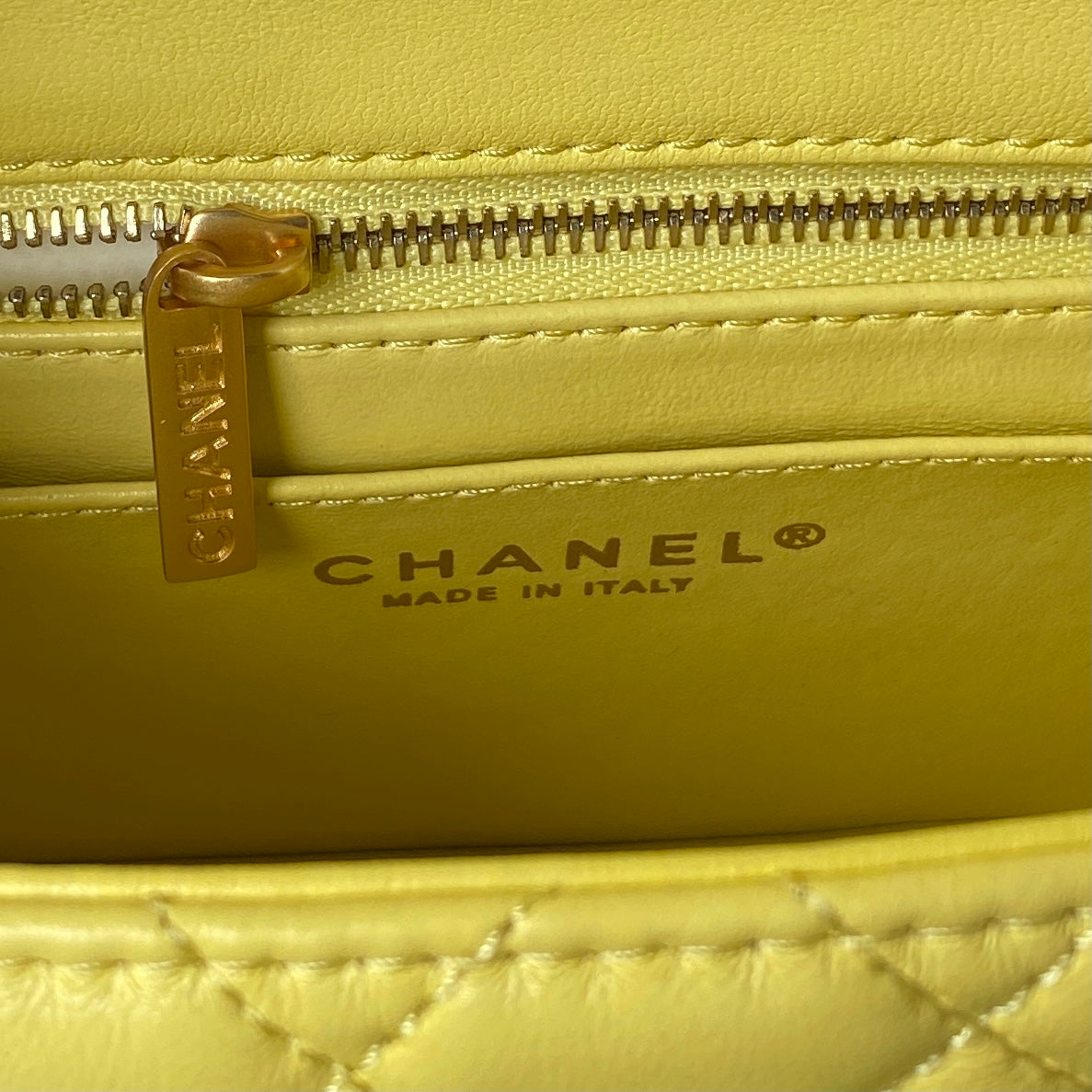 Chanel - Luxury Bag - CHL - 261