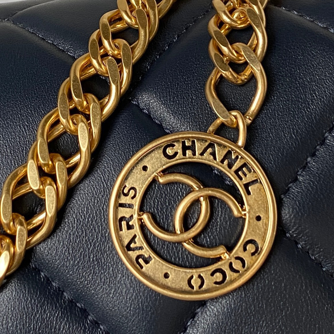Chanel - Luxury Bag - CHL - 212