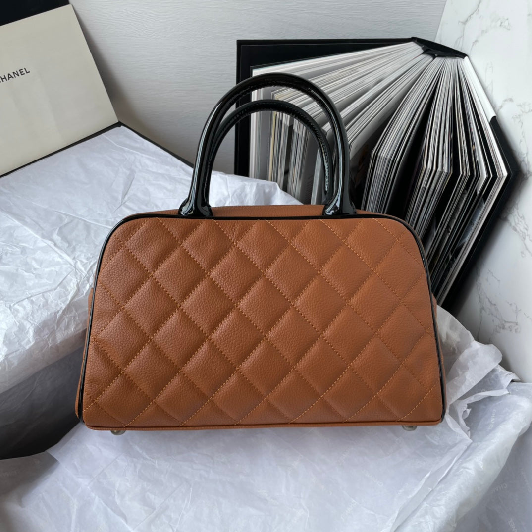 Chanel - Luxury Bag - CHL - 098