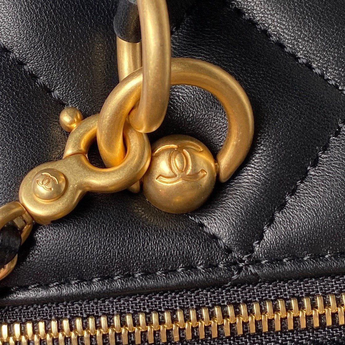 Chanel - Luxury Bag - CHL - 009
